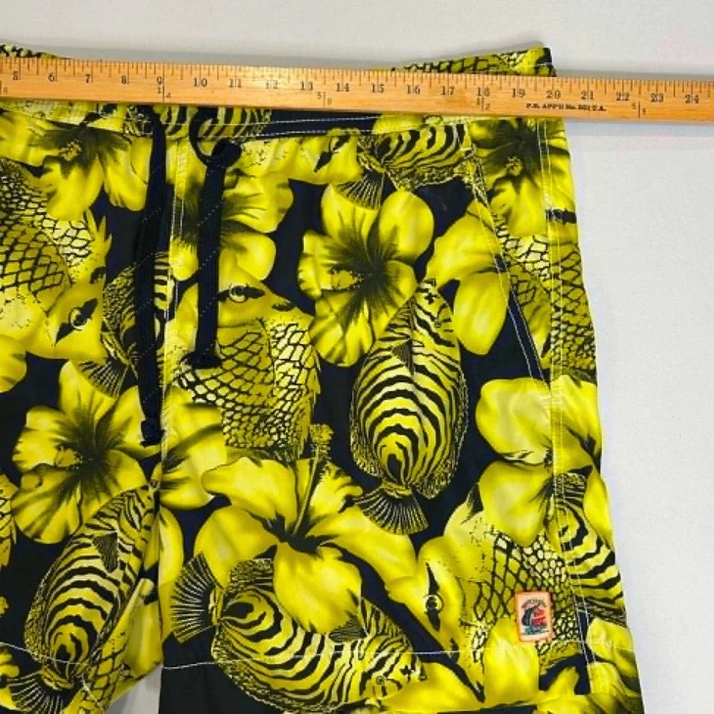 Tommy Bahama Relax Swim Trunks Mens Large Yellow Black Fish Floral Board Shorts